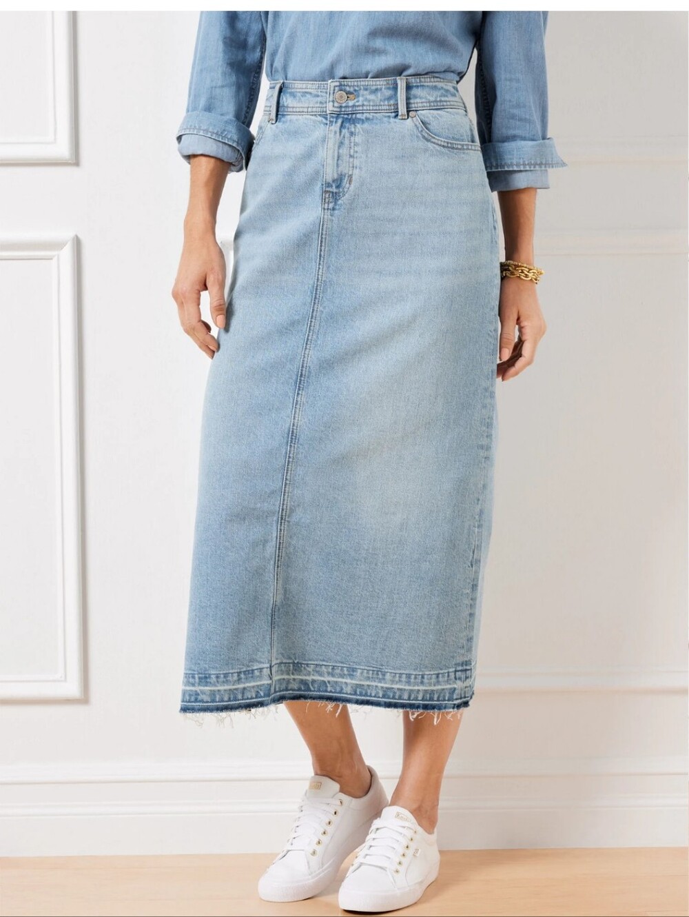 Talbots women Stretch Pencil Midi Skirt denim Blue size 16  back slit raw finish
